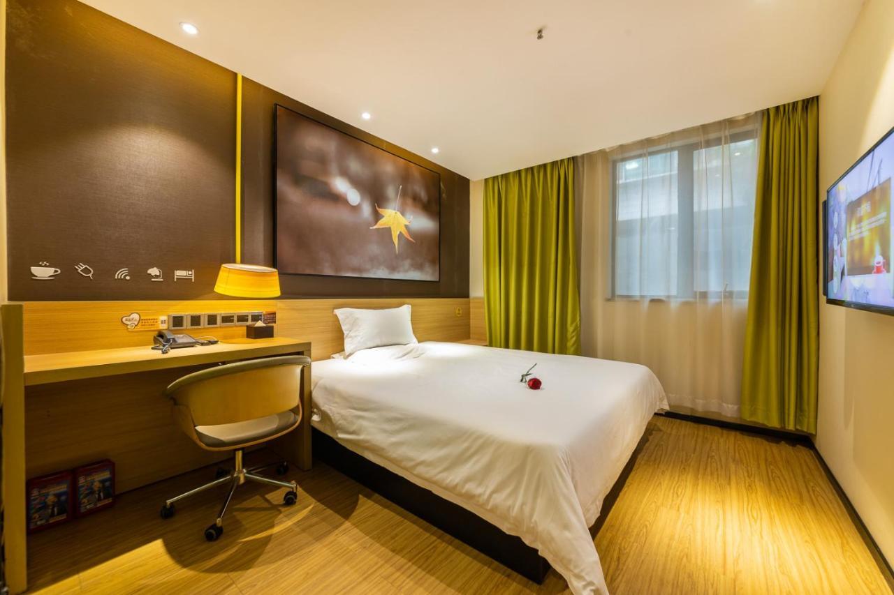 Iu Hotel Chongqing Jiefangbei Buitenkant foto