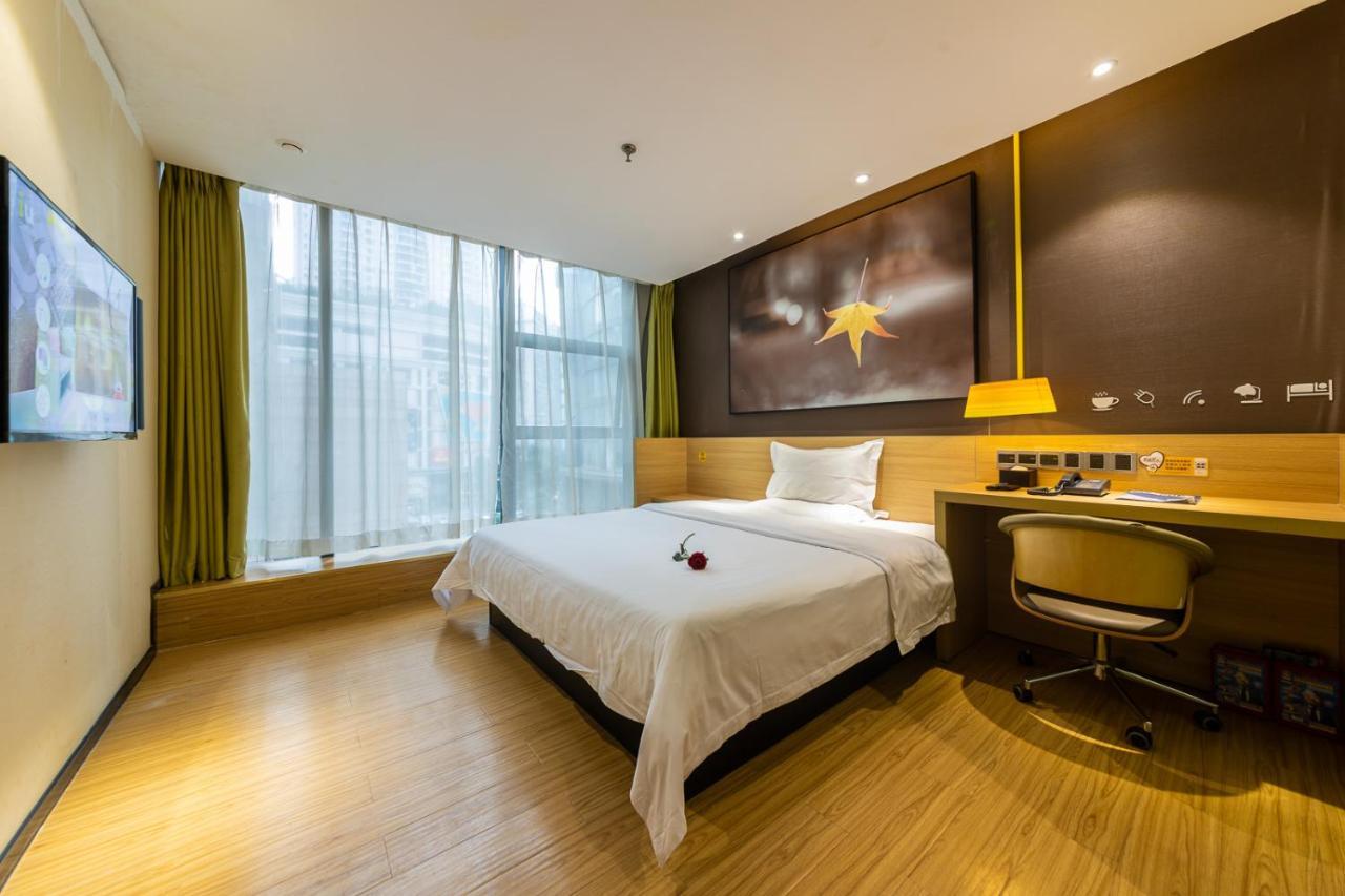 Iu Hotel Chongqing Jiefangbei Buitenkant foto